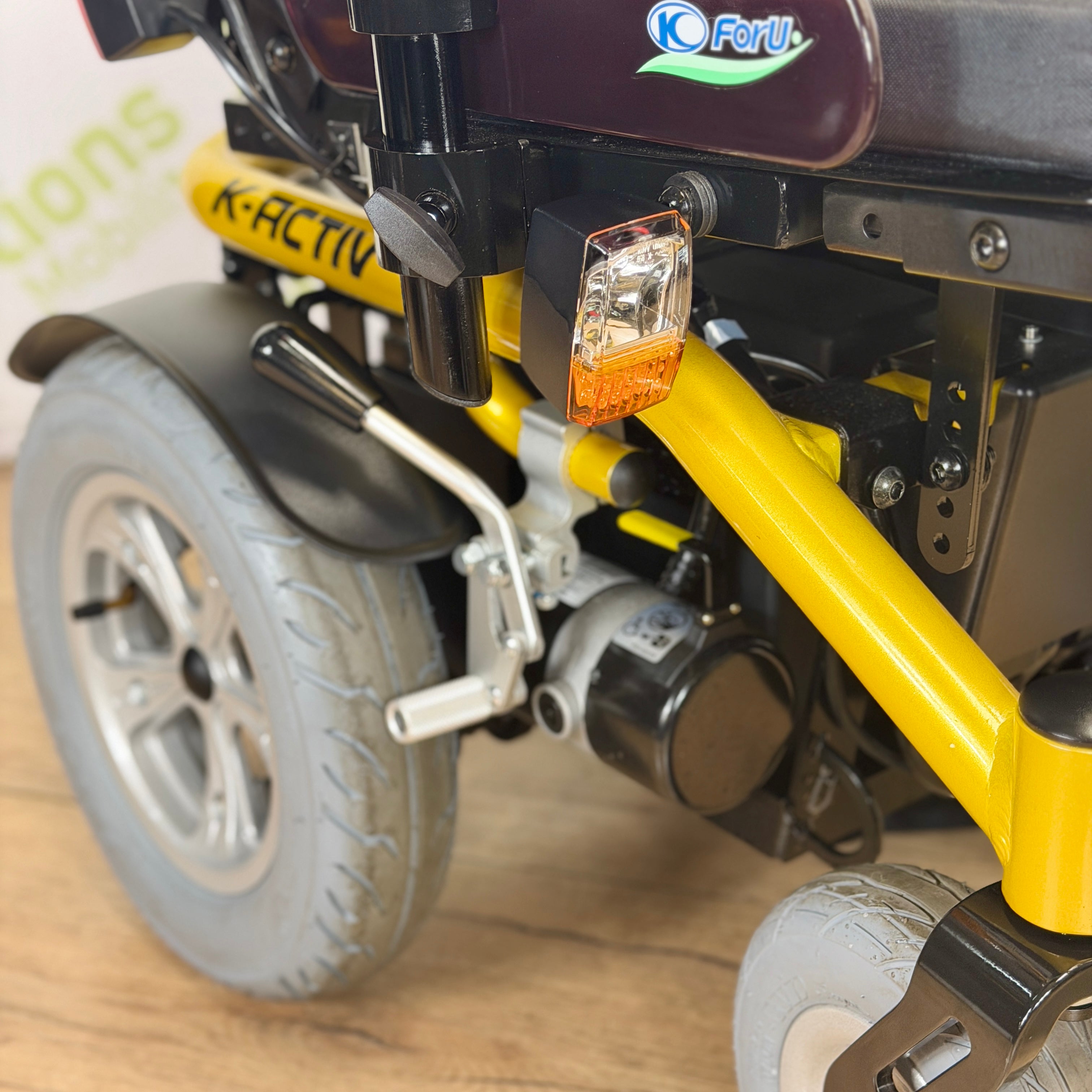 Kymco K Activ REHAB 6mph Powerchair - Class 3 Lights 12 MONTH WARRANTY