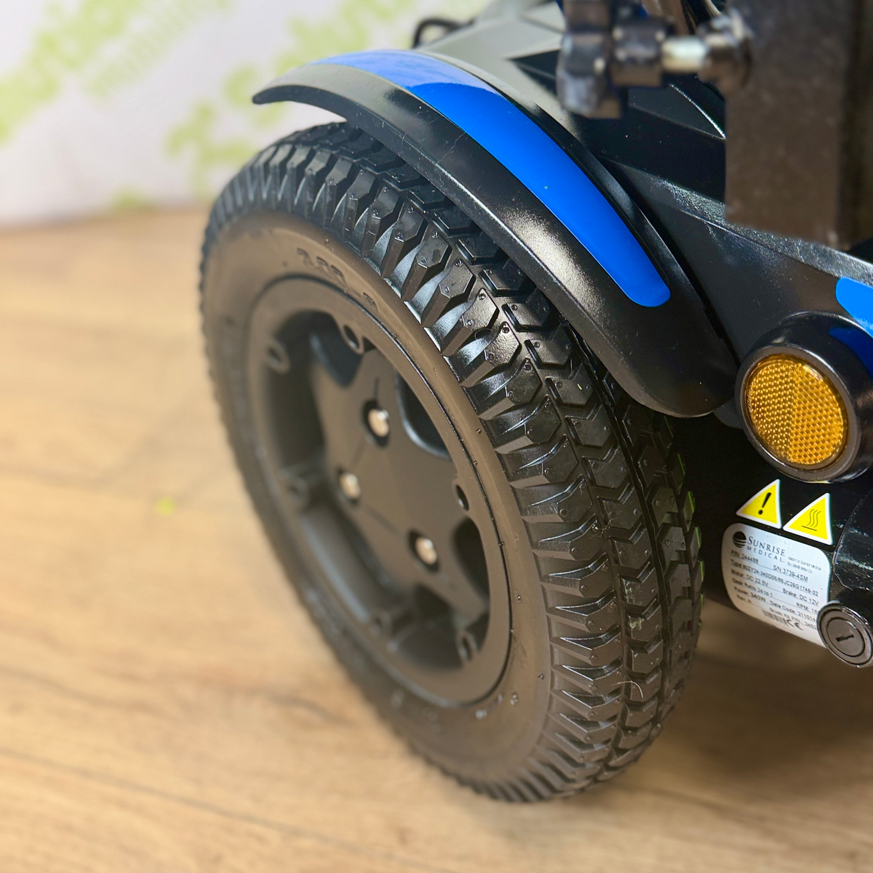 Quickie Q200R RWD 4 MPH Electric, Mobility Powerchair Scooter 12 month warranty