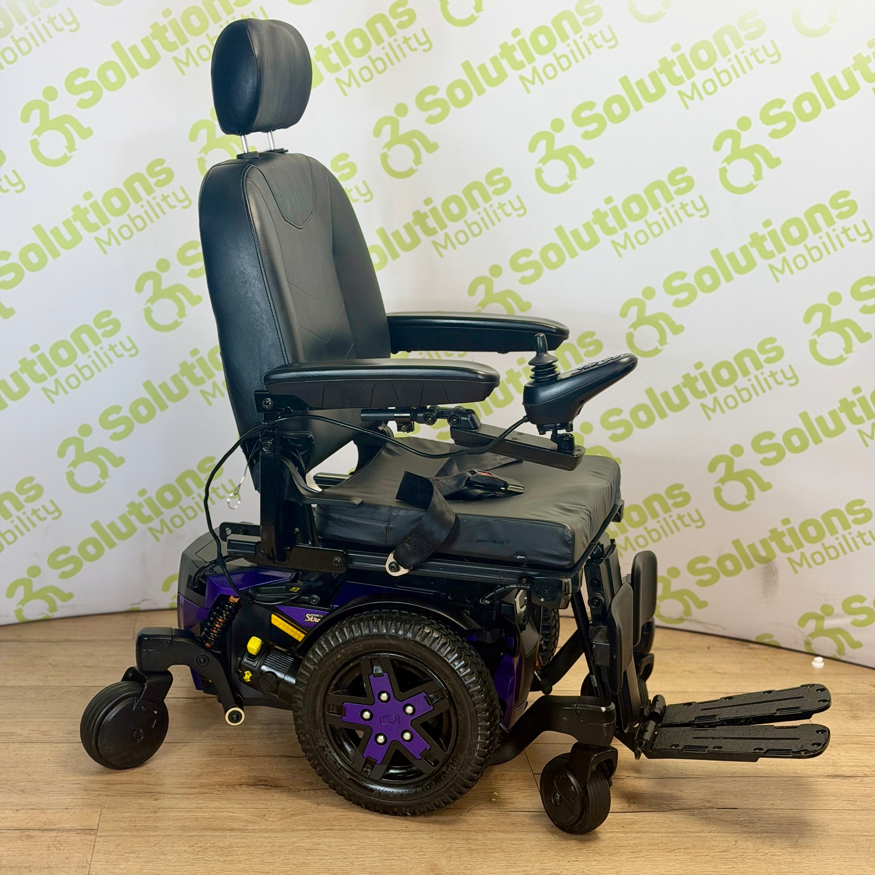 Pride Q6 Edge 3 Stretto 6mph Powerchair