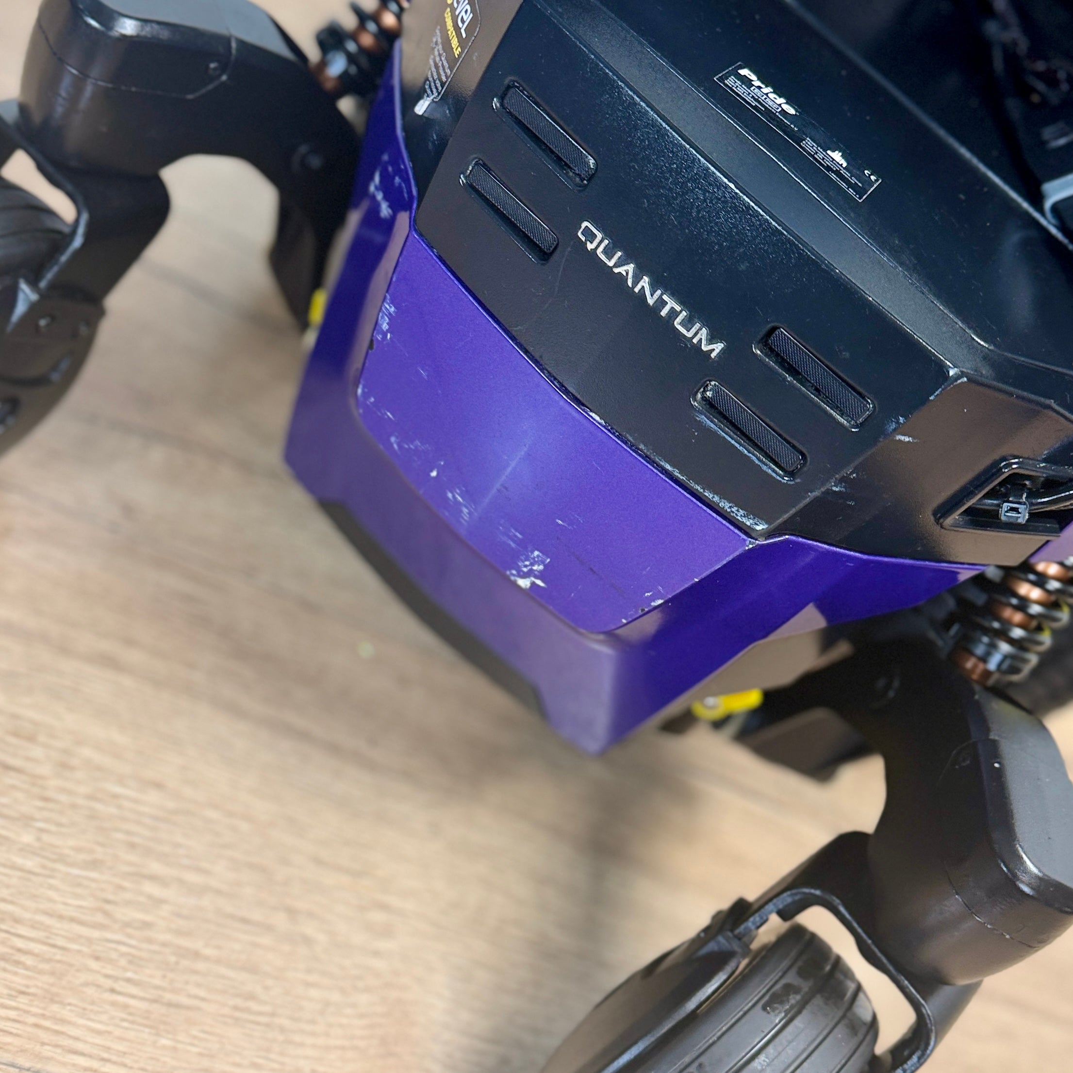 Pride Q6 Edge 3 Stretto 6mph Powerchair