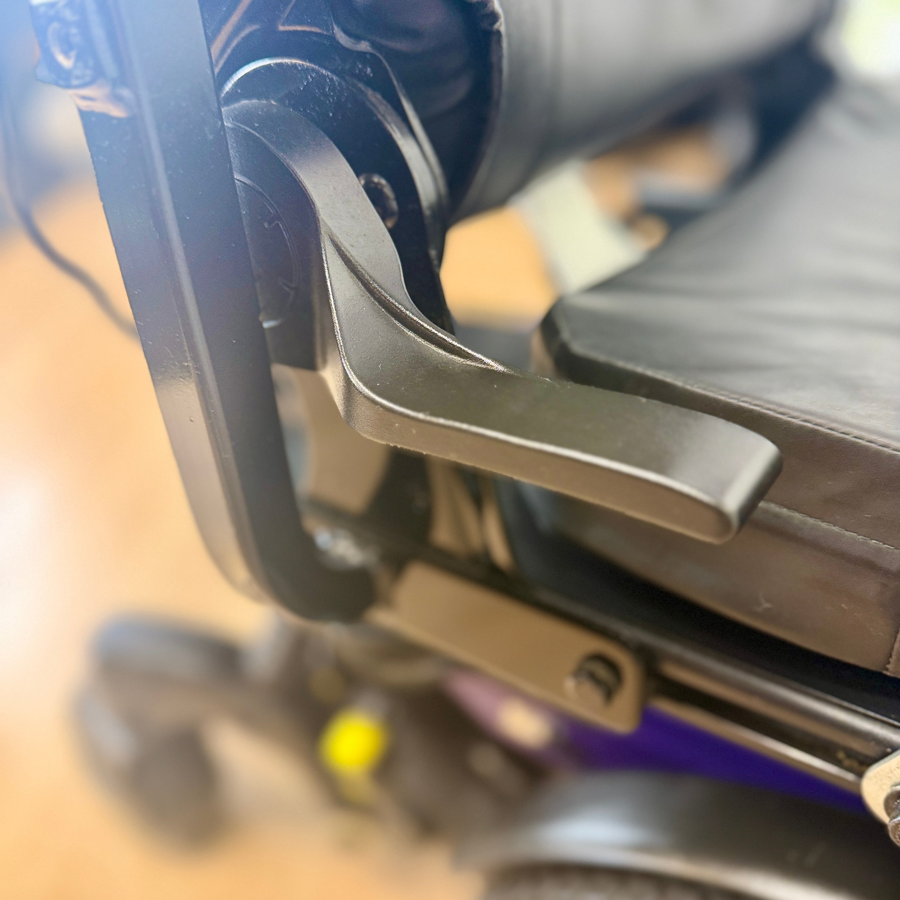 Pride Q6 Edge 3 Stretto 6mph Powerchair