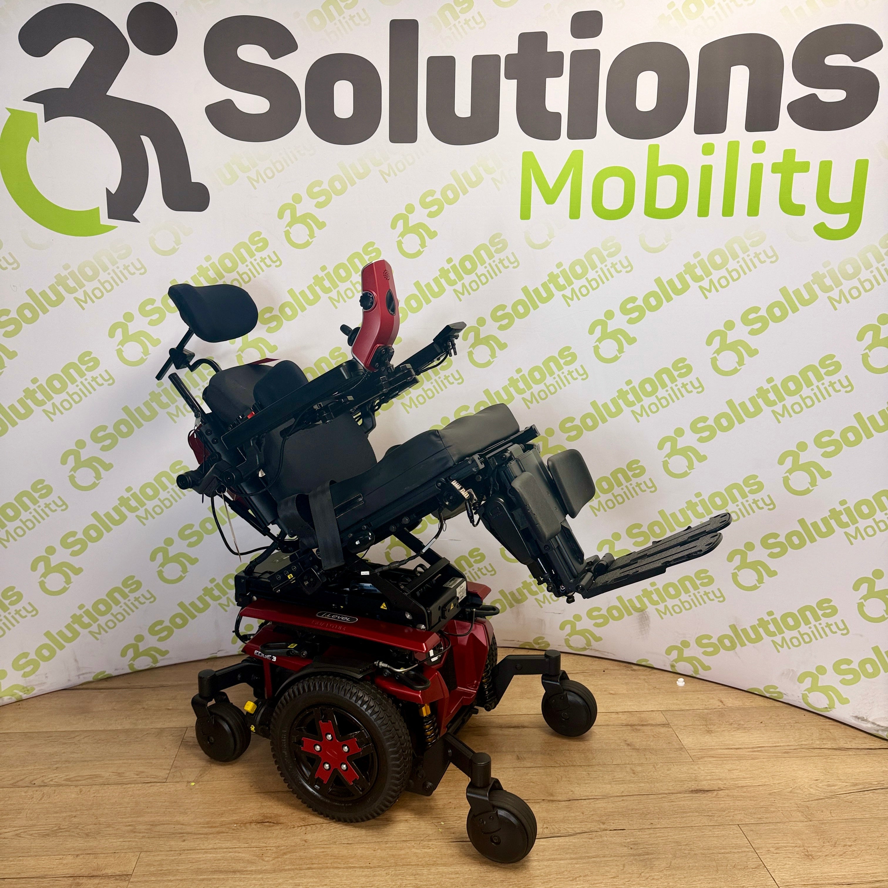 Pride Q6 Edge 3 6MPH Electric Tilt, Recline and Manual Footplate Mobility Powerchair
