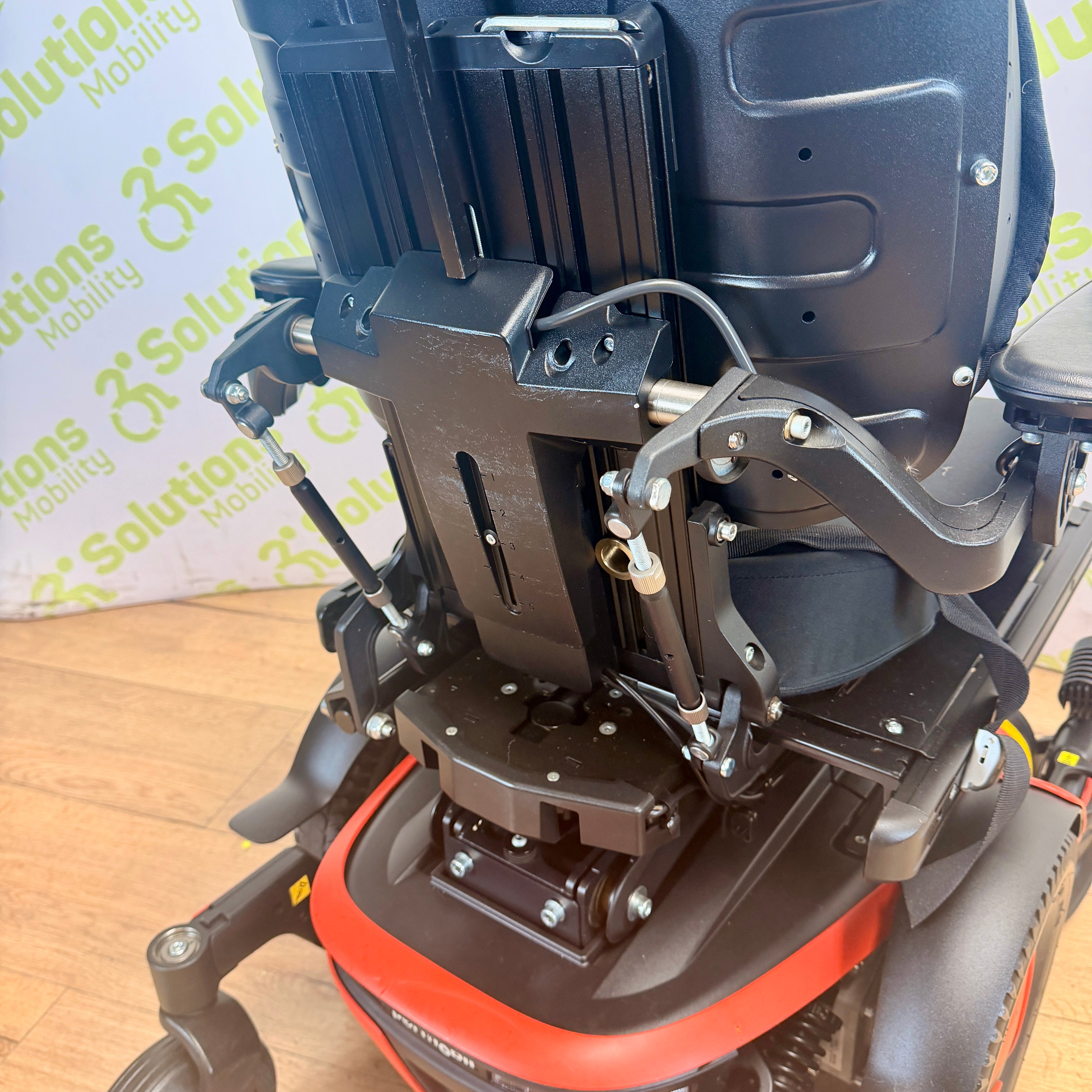 Permobil M3 Corpus MWD 6mph Electric Rise Tilt  Powerchair