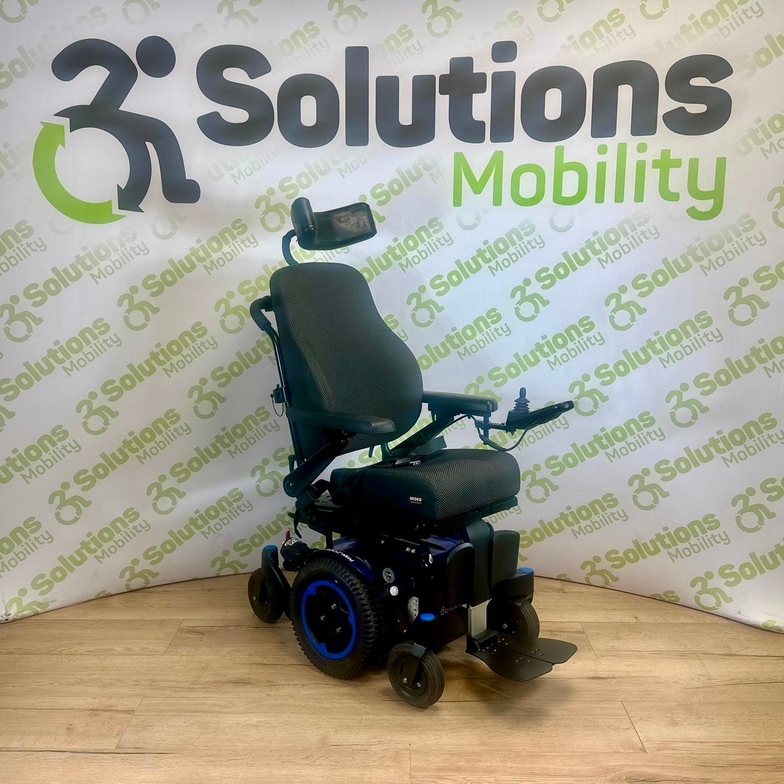 Quickie Q300M Mini MWD 6mph Electric Wheelchair Powerchair